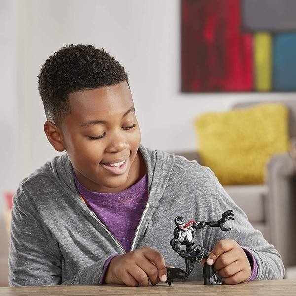 Venom Action Figur for Child 6-Inch Flexible Figur med Web Tillbehör Marvel Bend och Flex Venom Toy