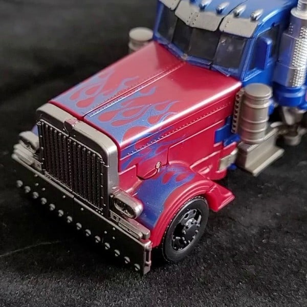 Transformers Optimus Prime Movable Humanoid Robot Figur pynt Utsøkt Boxed Figur Leker