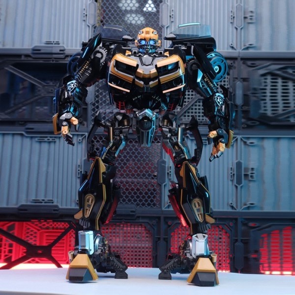 Mästerverk Transformation Action Figur Toy Black Bee Figurine film Modell deformation Bil Robot