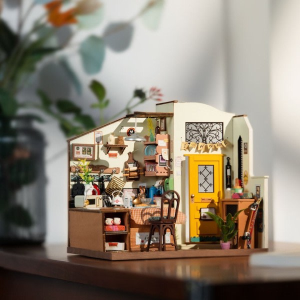 Gjør-det-selv mini dukkehus modell sett hjemmekoselig kjøkken miniatyr fantasy dukke hus tre sett leketøy