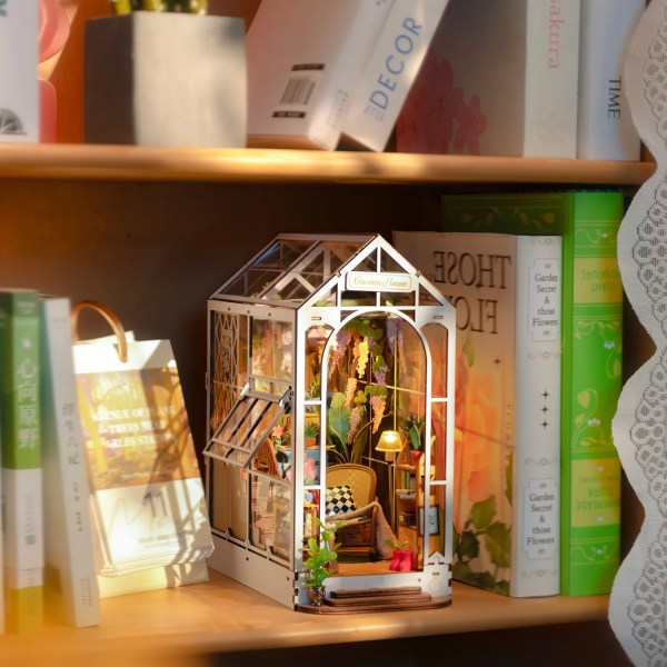 Robotime Rolife Gør-det-selv bog krog havehus med lys Nem saml Fantastisk gave