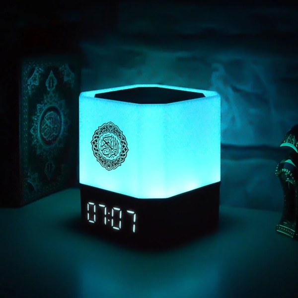 Natt Lys Ramadan Gave Koranen Høyttaler Azan Klokke Trådløs Bluetooth Fargerik Lampe LED Natt Lys Islamsk Coran Veilleuse