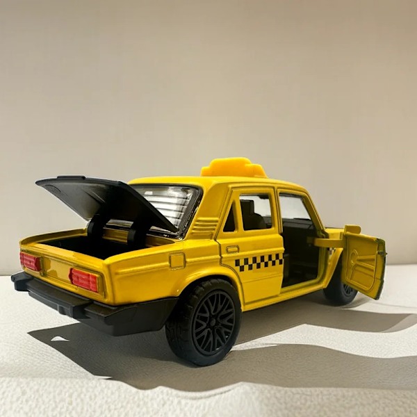 Taksi malli metalli takaisinveto simulaatio 12,5*5,2cm lelu auto tavaratilalla