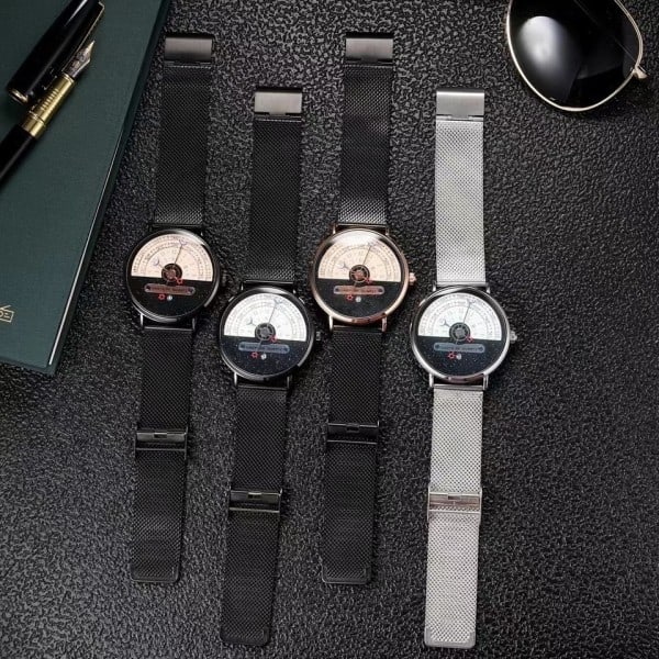 Stjerne og måne koncept sort hvid ur kalender halv roulette hjul tid display mode mænd's kvarts armbåndsur