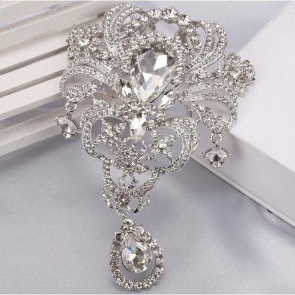 Stor blomma nål brosch för kvinnor lyx silver färg kristall zirkon brosch mode bröllop bröllop tillbehör