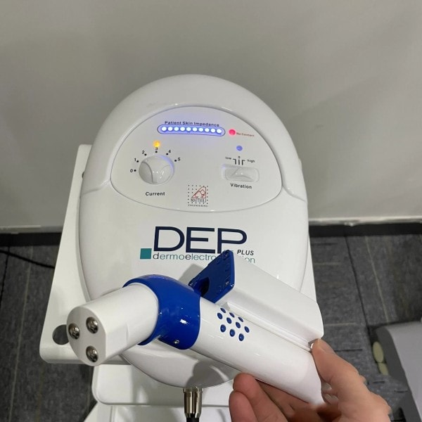 Profesjonell DEP Vann Mesoterapi Injektor Skin Hydration Machine Injection Piston Skin Lifting Tighten Whitening Device