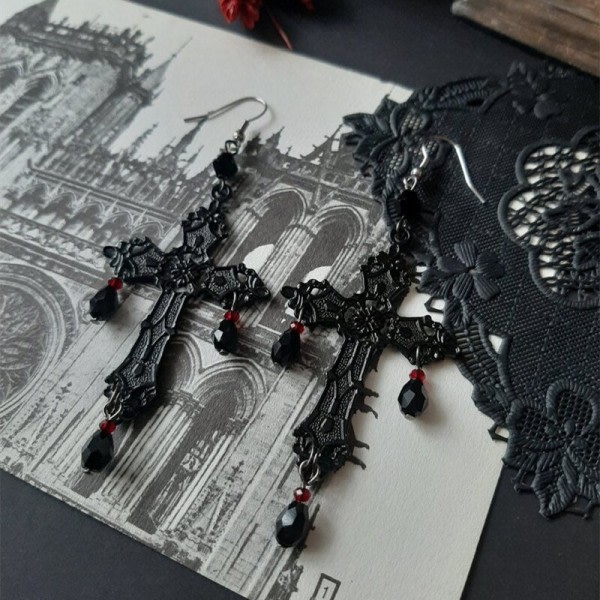 Gothic Punk Svart Cross Örhängen för Kvinnor