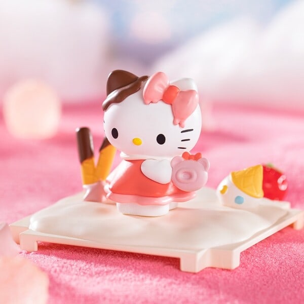 HelloKitty Fantasy Journey Series Blind Box Søt Bursdag Gave Overraskelse Guess Bag