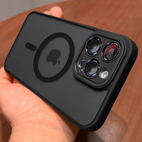 Magneettinen ylellinen matta läpinäkyvä panssari iskunkestävä kotelo iPhone 15:lle