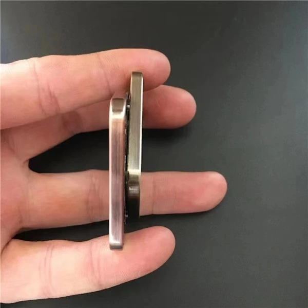 Metall Skull Push Slider Stress Lättnad Leksak Anti Stress EDC Topp Spinning Poker Leksaker Bärbar Dekomprimera Magnetisk Leksaker Vuxna Gåvor