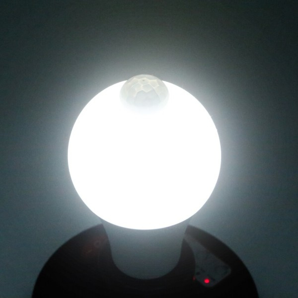 12W PIR Motion Sensor Lys Pære Ampul LED E27 IP42 Udendørs Belysning Væg Lampe