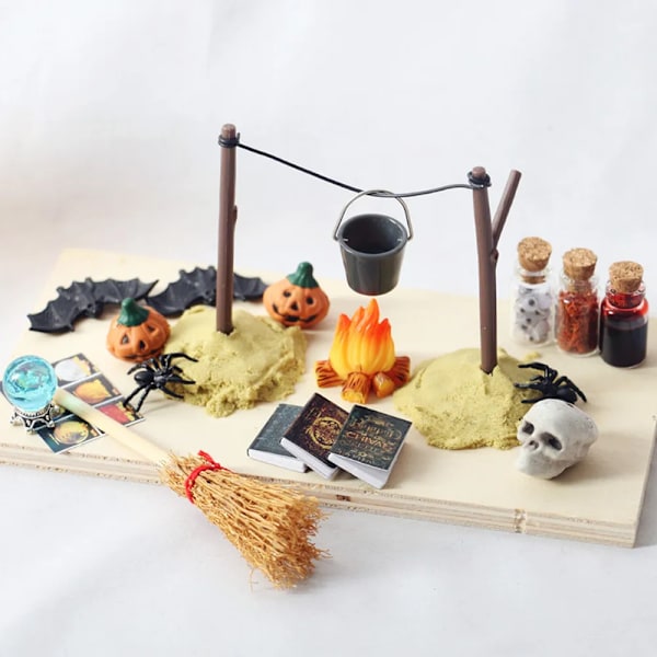 22 bitar Mini Halloween Skala Modell Set Ornament Miniatyr Simulering Modeller Hem Inredning