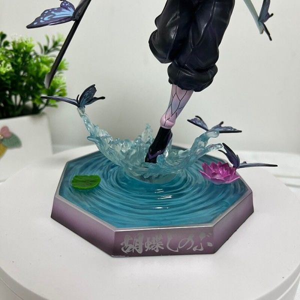 Demon Slayer Anime Figuuri Kochou Shinobu Figuuri Kanroji Mitsuri Action Figuuri lelut