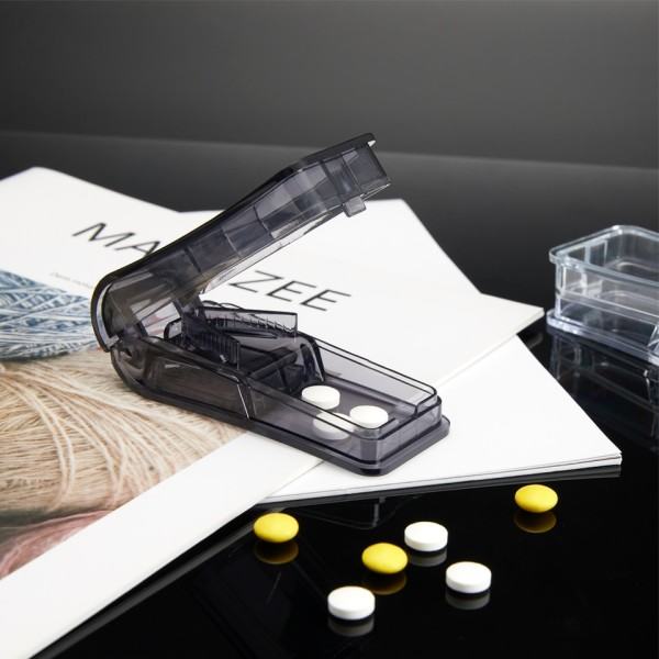Bärbar Pill Cutter Box Mini Drog Box Tablet Cutter
