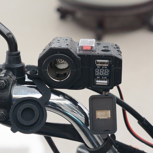 Moottoripyörä tupakka sytytin pistoke pistorasia kaksois USB laturi virta pankki