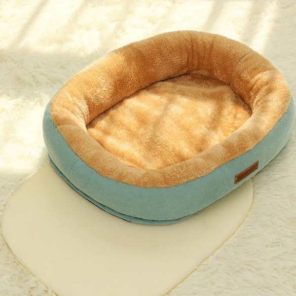 Pieni koira kennel nukkuva poistettu pesty pehmeä pentu tyyny
