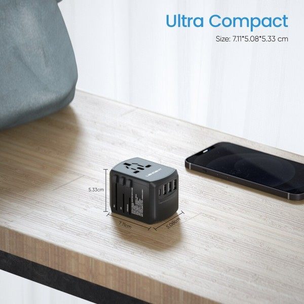 Universaali matka sovitin kaikki yhdessä matka laturi 3 USB portilla ja 1 C-tyypin seinälaturi