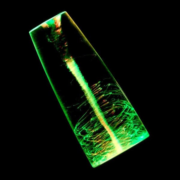 Tornado LED-lampe - Fargeskiftende - Lavalampe - 37 cm flerfarget