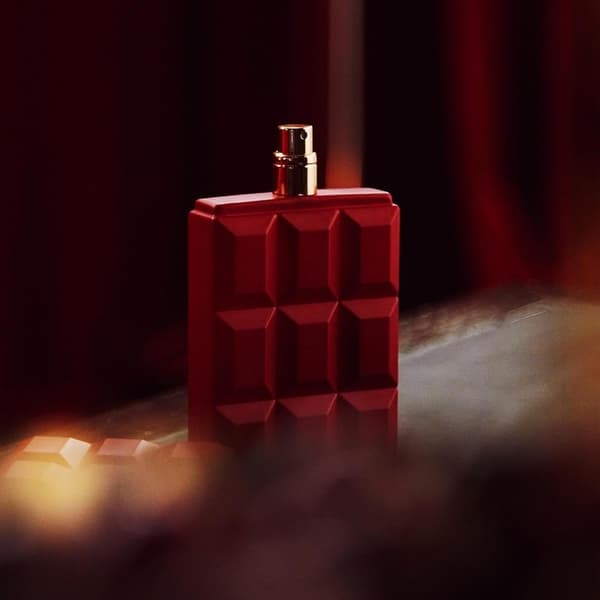 Sabrina Carpenter Cherry Baby Edp 75ml Red