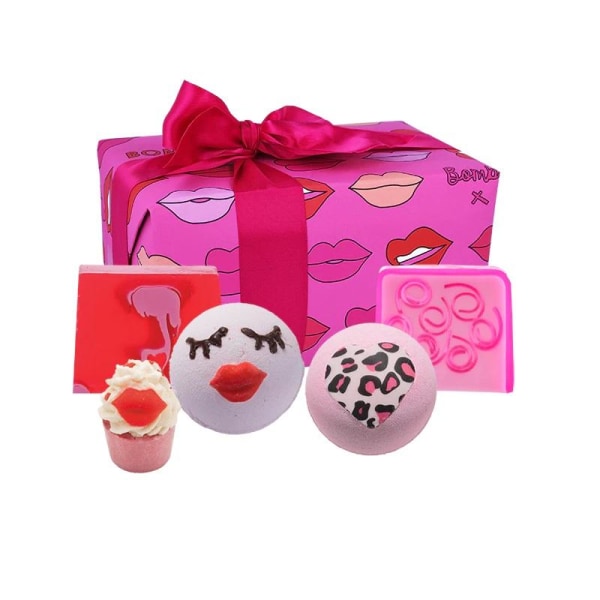 Bomb Cosmetics Lip Sync Pamper Gift Box Multicolor