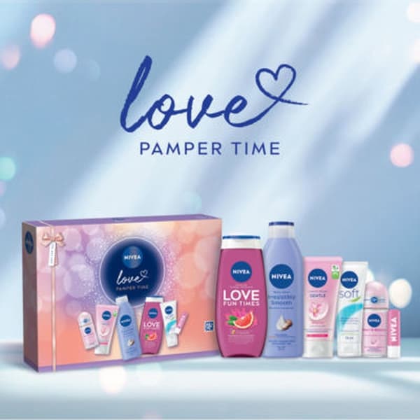 Giftset Nivea Love Pamper Time 6pcs Vit