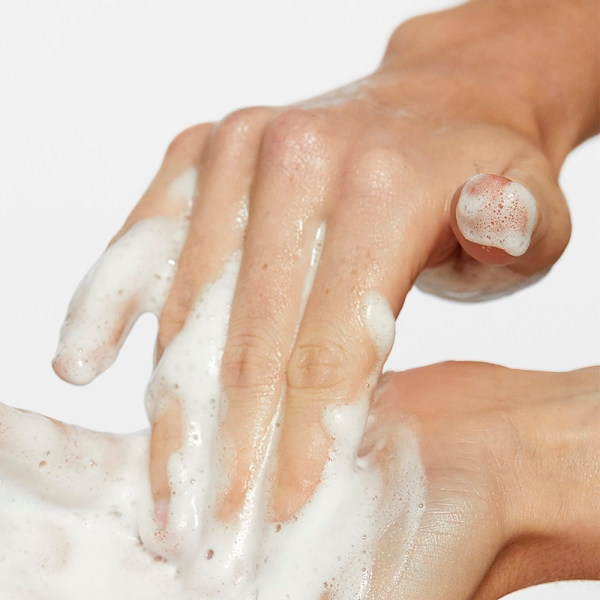 Dermalogica Oil To Foam Total Cleanser 250ml White