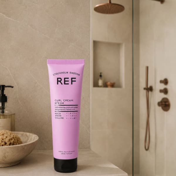 REF Curl Cream N°234 150ml pink