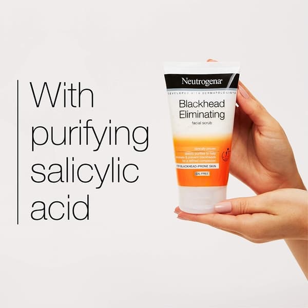 Neutrogena Blackhead Eliminating Face Scrub 150ml White