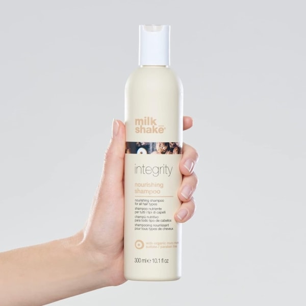 Milk_Shake Integrity Nourishing Shampoo 300ml Transparent