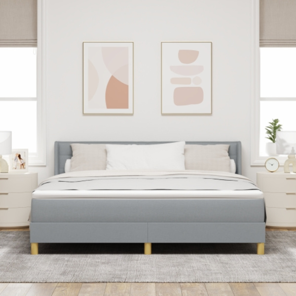 Box Spring Säng med Madrass Ljusgrå 180x200 cm Tyg