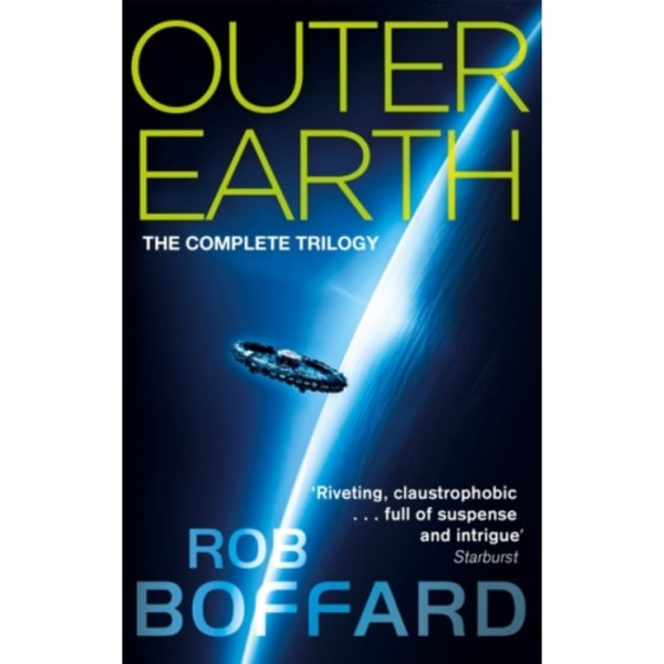 Outer Earth: The Complete Trilogy (häftad, eng)