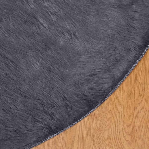 Fuskfäll matta TAFALLA Antracit Ø 80 cm Polyester