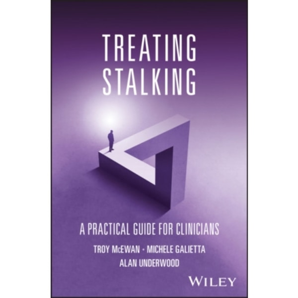 Treating Stalking (häftad, eng)
