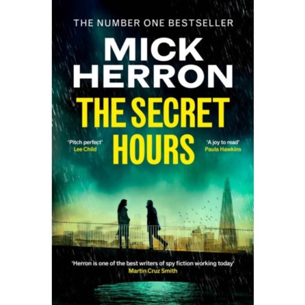 The Secret Hours (häftad, eng)
