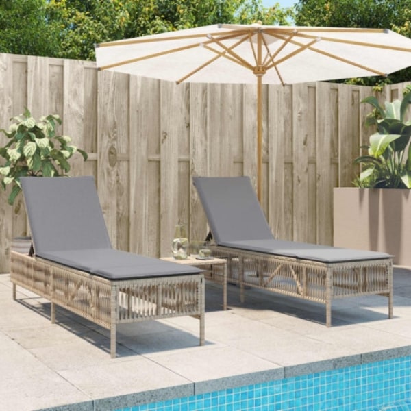 Solsängar 2 st med bord beige konstrotting