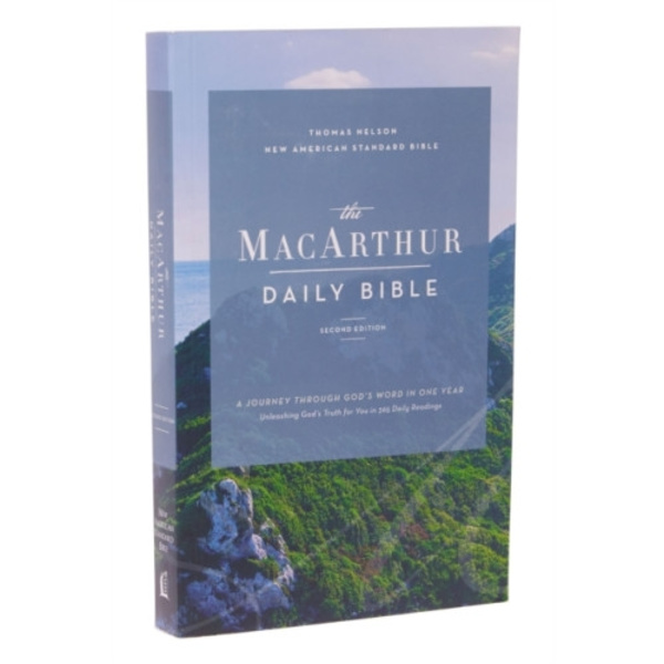 NASB, MacArthur Daily Bible, 2nd Edition, Paperback, Comfort Print (häftad, eng)