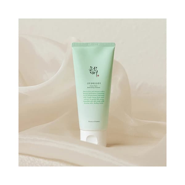 Green Plum Refreshing Cleanser 100ml
