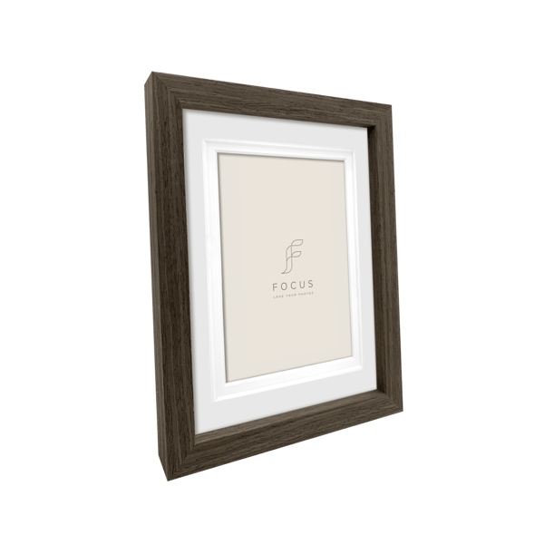 Focus Dahlia Walnut 20x30/PP 15x20