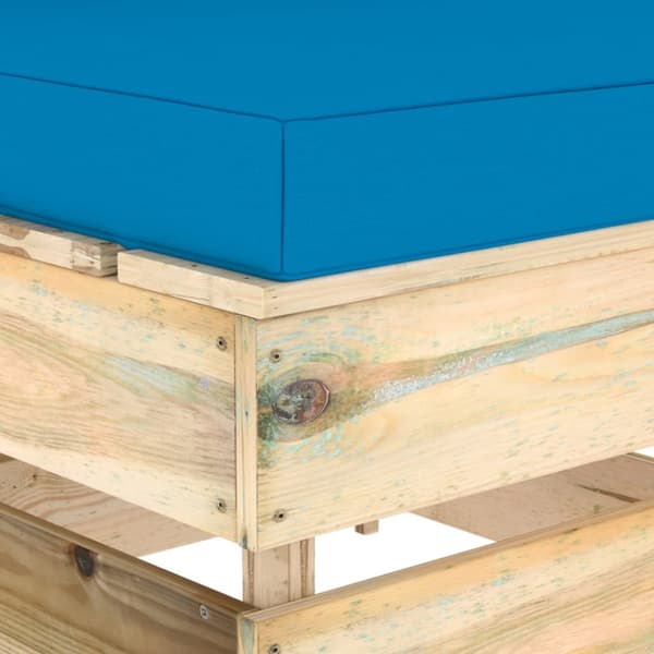 Mittensektion med dynor till pallsoffa tryckimpregnerat trä