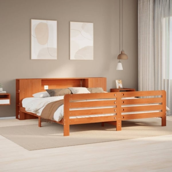 Sängram utan madrass vaxbrun 200x200 cm massiv furu