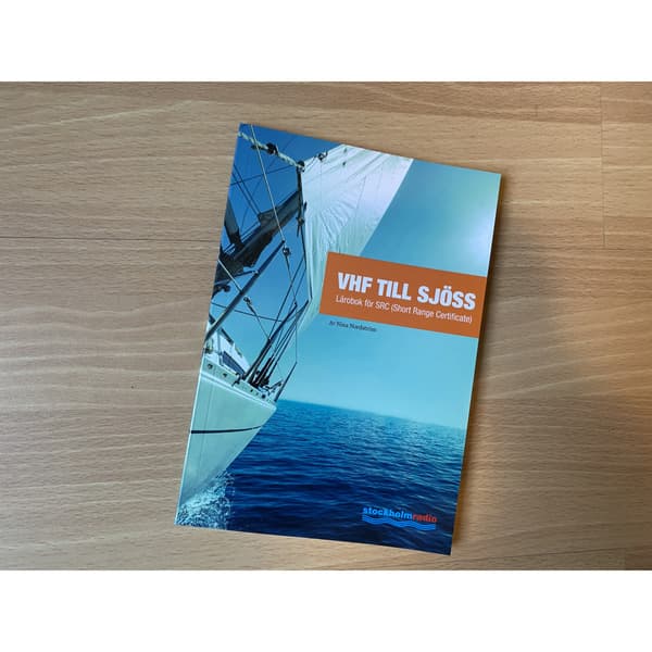 VHF till Sjöss (2023) (bok, kartonnage)
