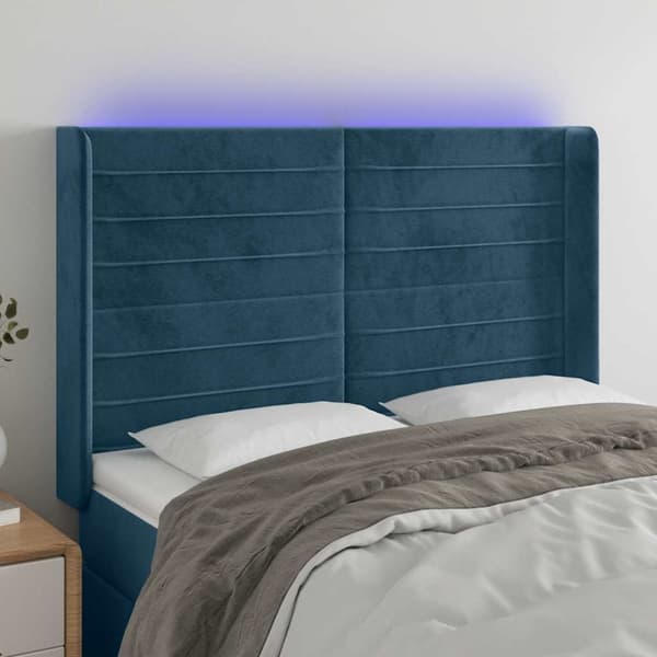 Sänggavel LED blå 147x16x118/128 cm sammet