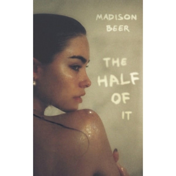 The Half of It (inbunden, eng)