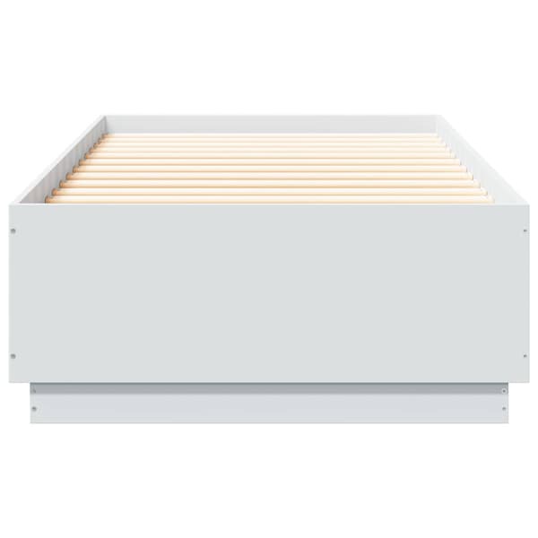 Sängram med LED Vit 80 x 200 cm Konstruerat trä
