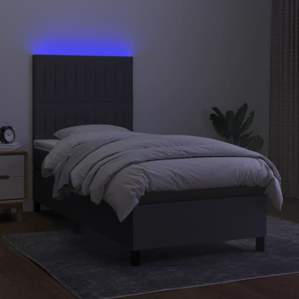 Ramsäng med madrass & LED mörkgrå 90x200 cm tyg