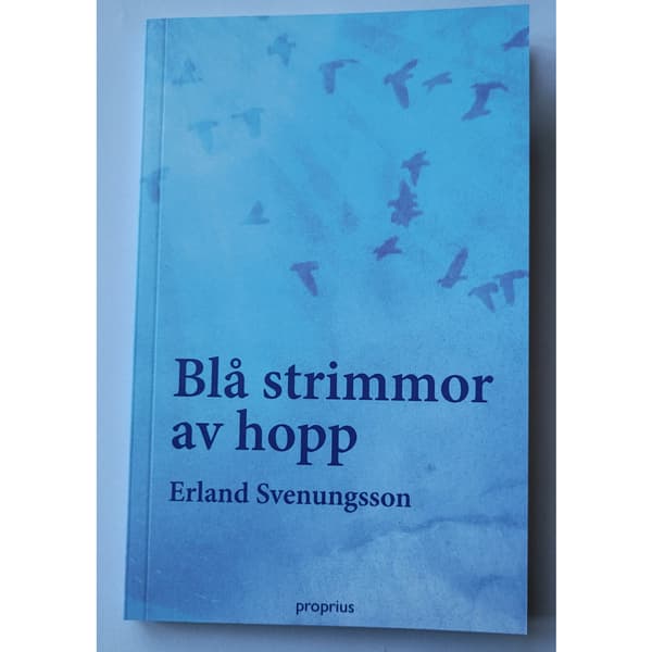 Blå strimmor av hopp (häftad)