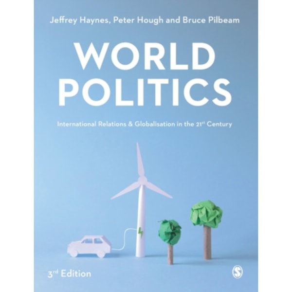 World Politics (häftad, eng)