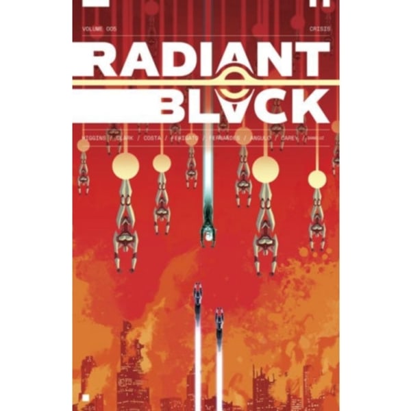 Radiant Black Volume 5: Catalyst War, Part 1 (häftad, eng)