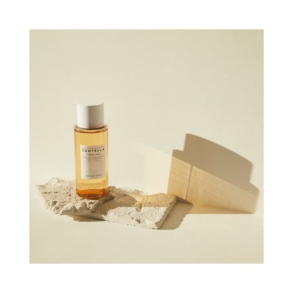 SKIN1004 Madagascar Centella Toning Toner 210ml