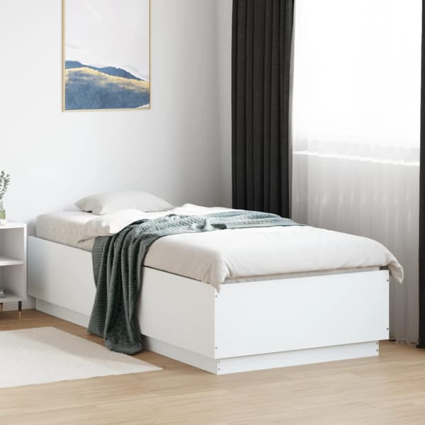 Sängram vit 90x200 cm konstruerat trä